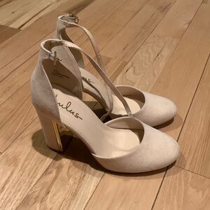Lulus Cream Heels, Size 8